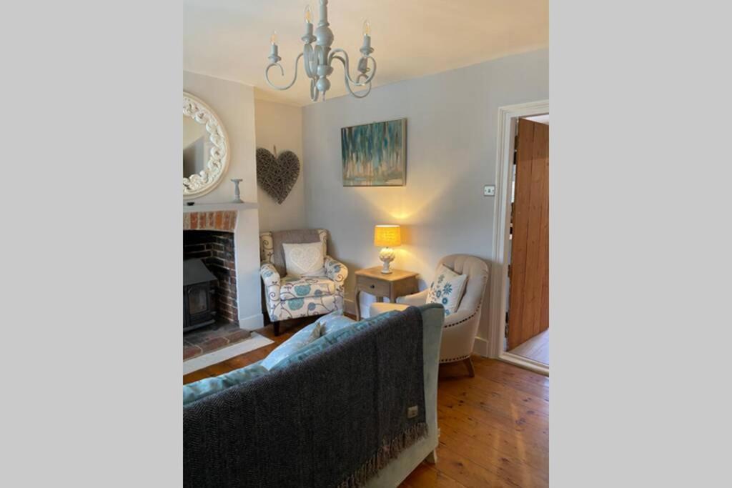 Angel Cottage, Boxgrove, Chichester - Relax And Unwind Exterior foto